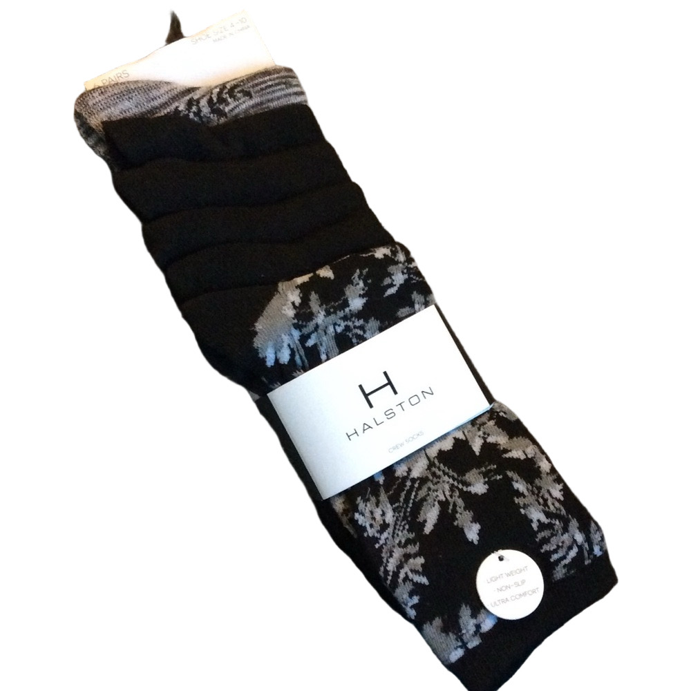 H by Halston 6 Pair Crew Socks Size 4 - 10